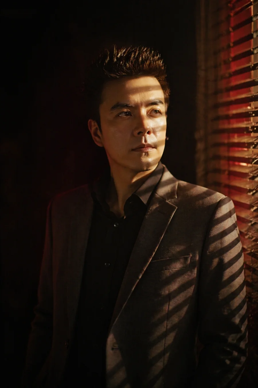 Neo-Noir Venetian Blind Light (Boy)